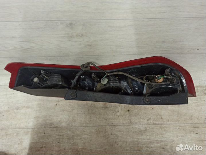 Фонарь задний левый Nissan X-Trail T31 2007