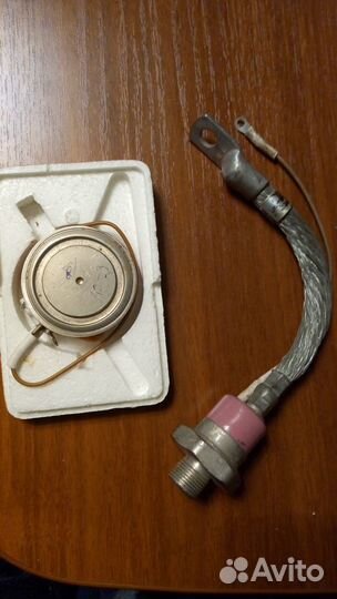 Силовые тиристоры