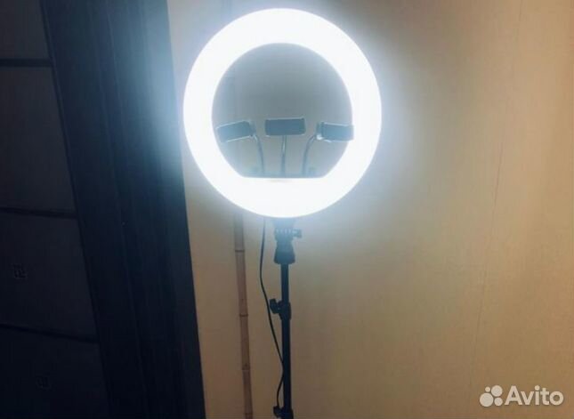 Кольцевая Лампа