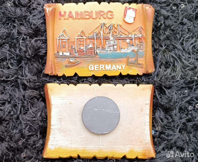 Магниты на холодильник из разных стран