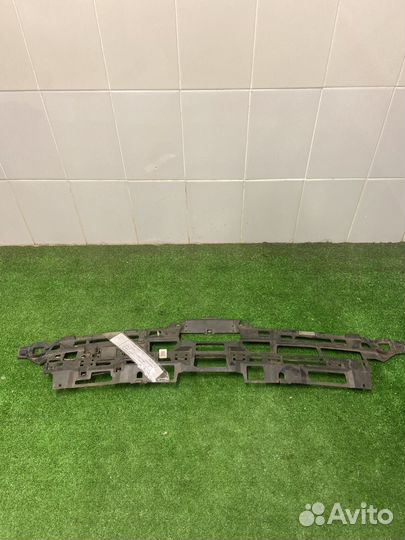 Кранштей заднего бампера Nissan x T 32