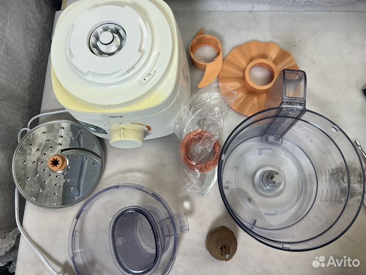 Кухонный комбайн Philips HR7310/00