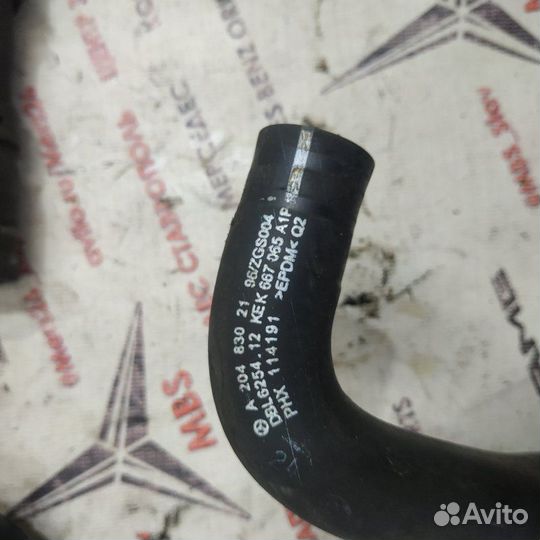 Патрубок охлаждения Mercedes C-Class W204