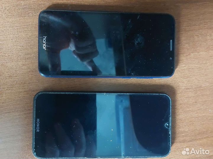 Мобильные телефоны на запчасти