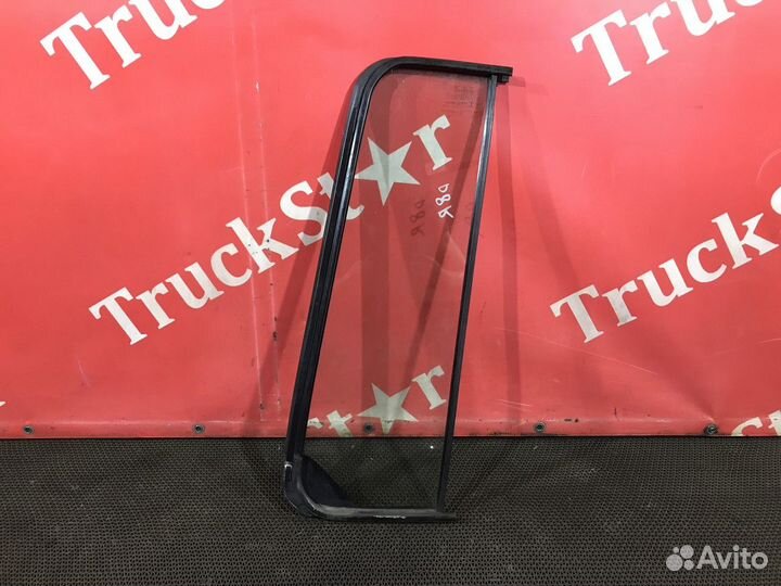 Форточка двери правой Daf XF105