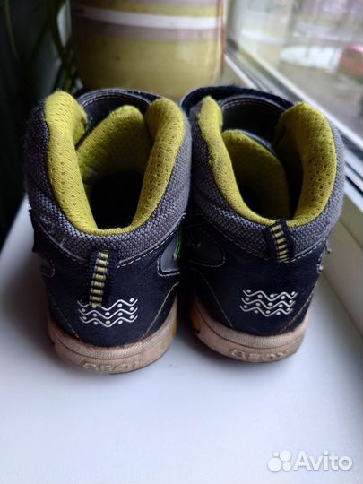 Кроссовки geox 31