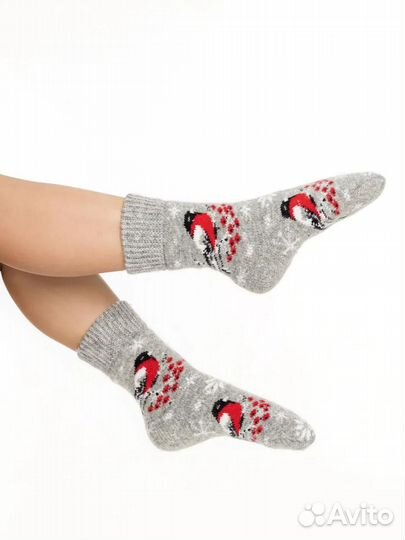 Комплект носки и варежки шерстяные вязаные