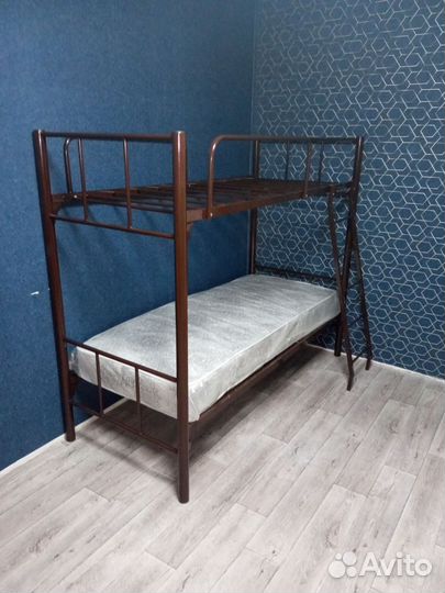 Кровати двухъярусные, односпальные Новые