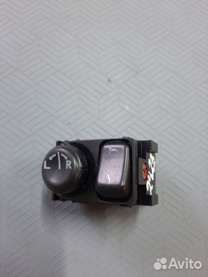 Кнопка регулировки зеркал Nissan Qashqai 2006-2014