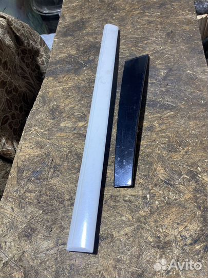 Задний левый молдинг mercedes benz w202