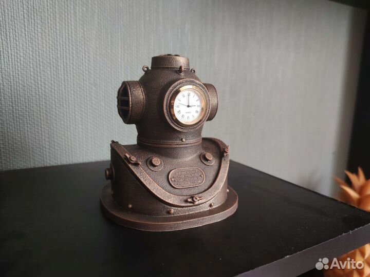 Настольные часы акваланг с корабля 