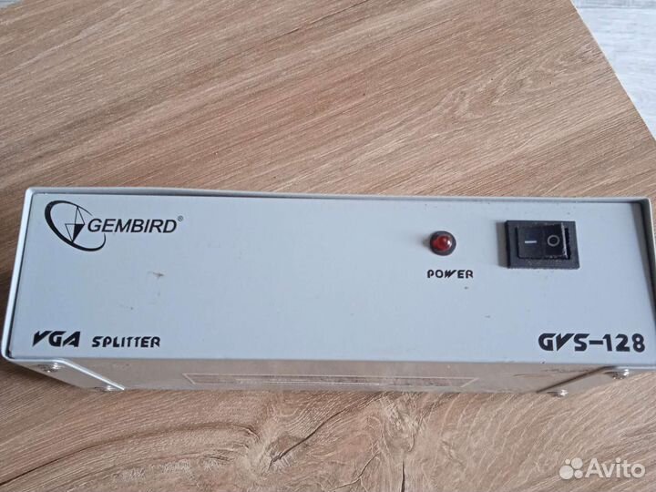Vga сплиттер на 8 мониторов