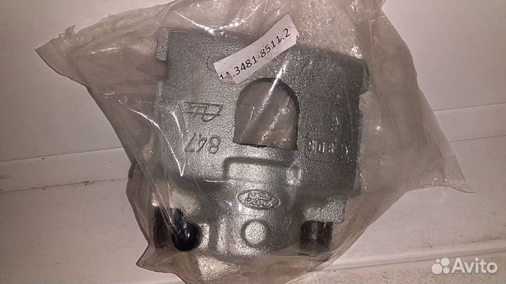 Ford Fiesta Суппорт передний левый Новый