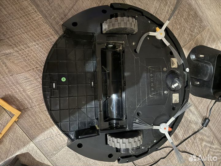 Робот пылесос okami u100 plus