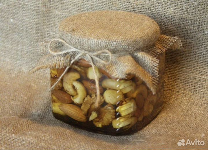 Орехи в меду, лучший подарок на Новый год