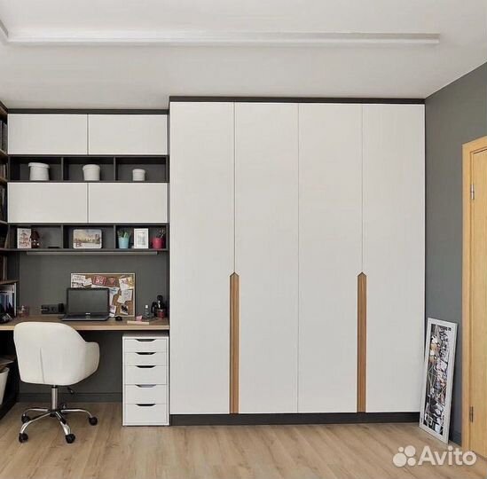 Шкаф с рабочим местом