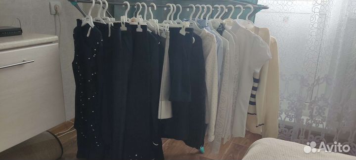 Школьная форма(брюки, блузки, юбка)