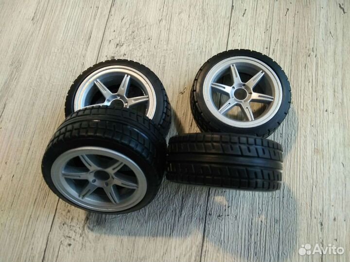 Резина для машинок Nikko