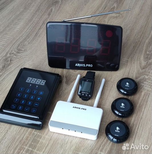 Система вызова персонала беспроводная - комплект