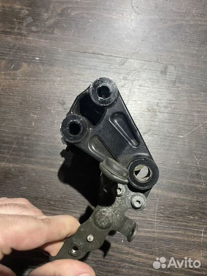 Перемычка рамы для Yamaha MT-01 05-06