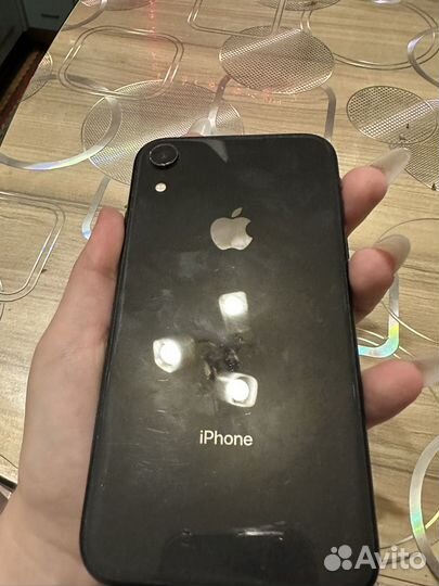 iPhone Xr, 64 ГБ