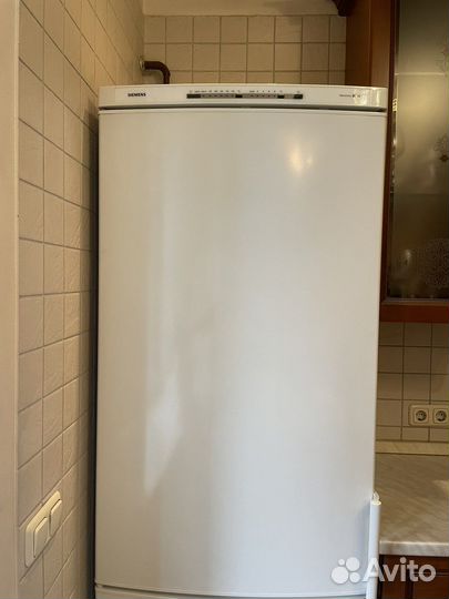 Холодильник siemens бу