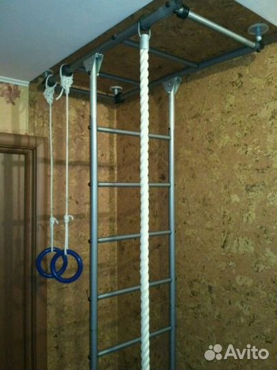 Спортивная шведская стенка