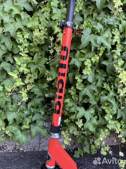 Самокат BiBiTu Sollo Красный неон