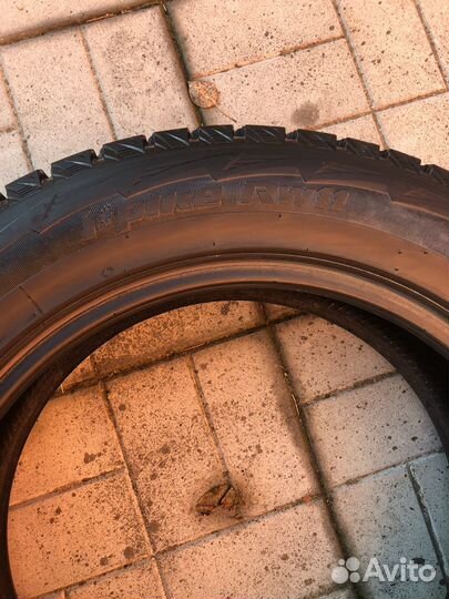 Hankook Winter I'Pike 225/60 R18 100T