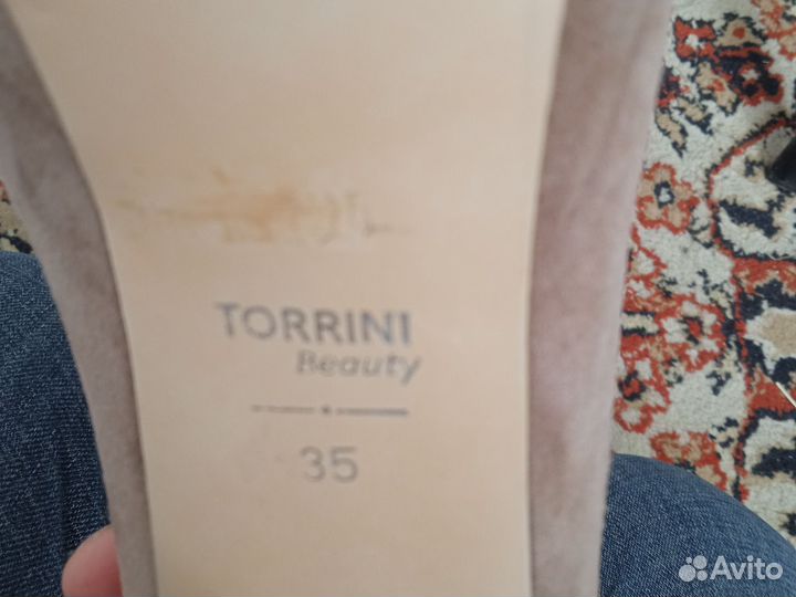 Женские туфли torrini. 35 размер