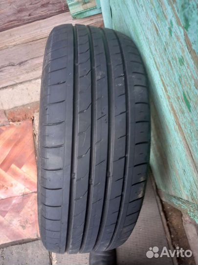 Nexen N'Fera RU1 SUV 215/60 R16