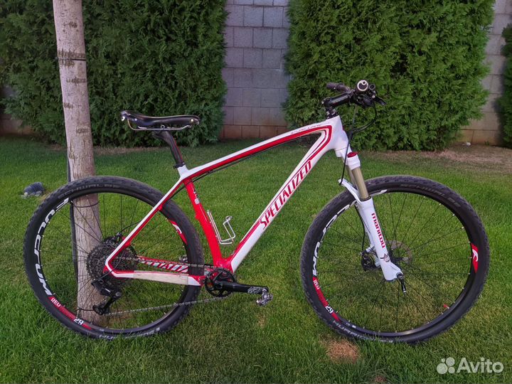 Карбоновый Specialized Stumpjumper Expert 29