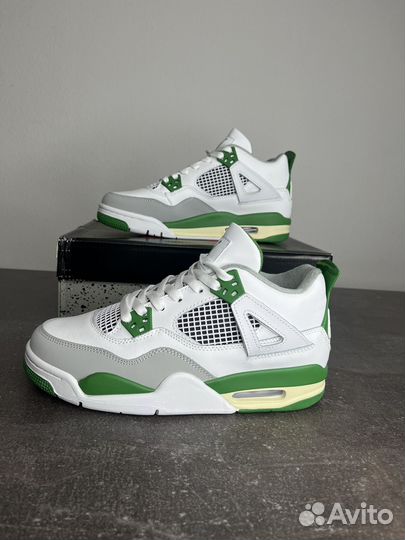 Nike air jordan 4 retro