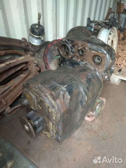 Автоматическая коробка передач klark.Насос