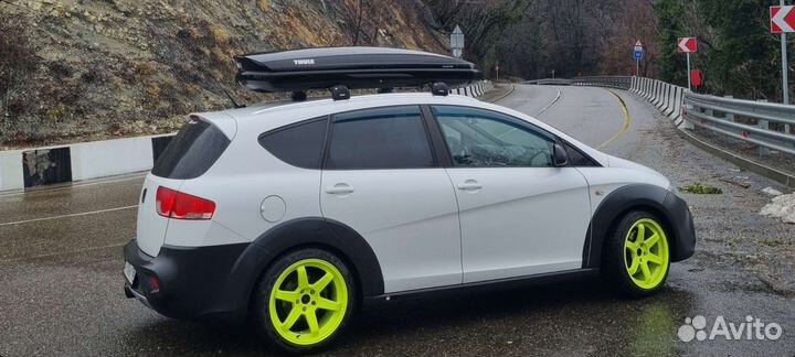 Thule WingBar Edge 9594 размер S+M + kit186021