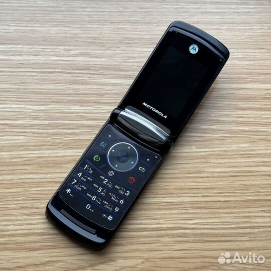 Motorola RAZR2 V9