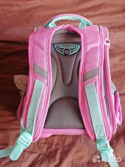 Рюкзак продаю новый с этикеткой ортопедический