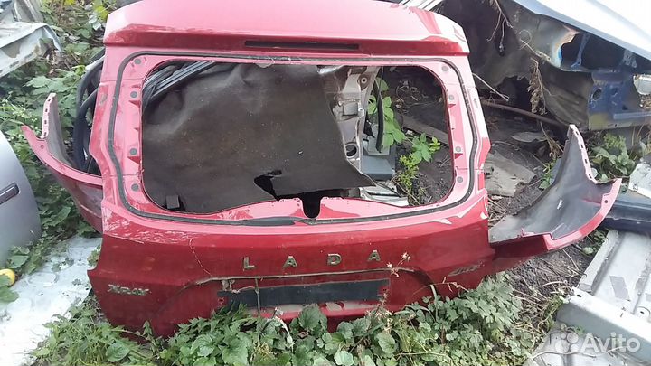 Капот. крышка. бампер лада vesta. X REI