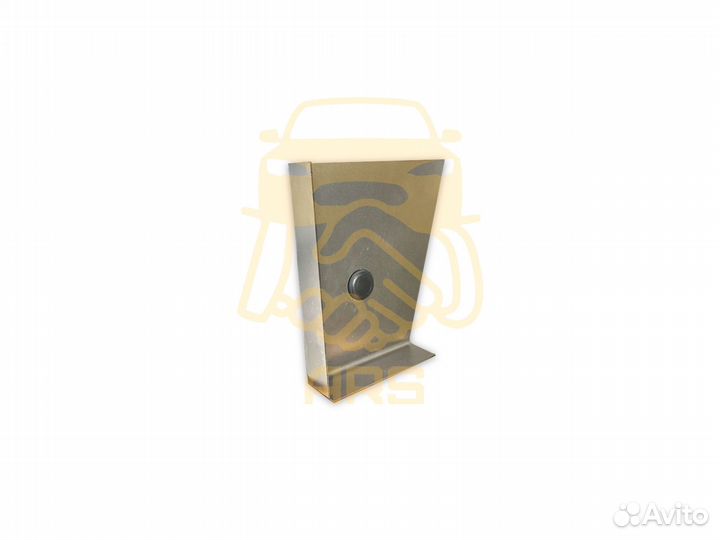 Заглушка порога Toyota Allex (2002–2004)