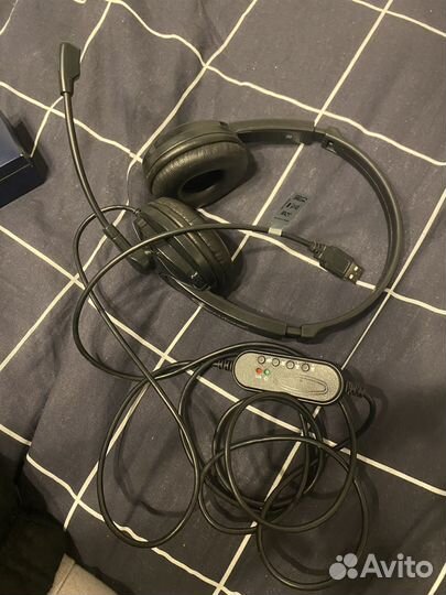 Наушники-гарнитура Accutone ZE-UB101-RU