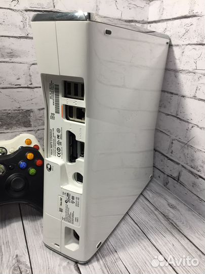 Игровая приставка Xbox 360 S 4гб