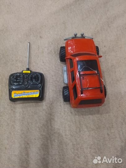 Радио управляемый автомобиль