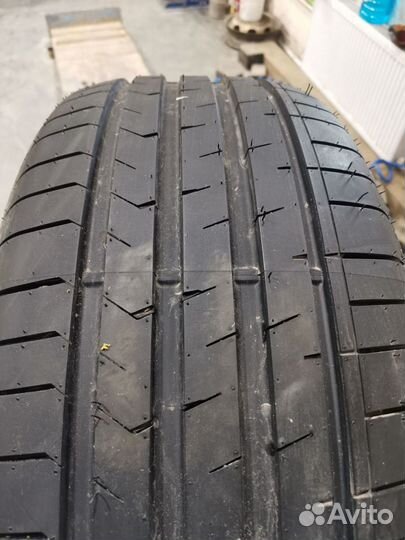 Compasal Blazer UHP II 245/45 R19