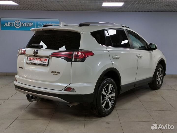 Toyota RAV4 2.2 AT, 2018, 63 350 км