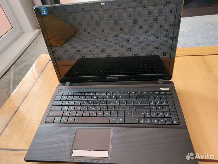 Asus