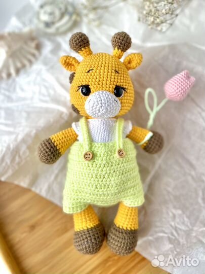 Вязаная игрушка жираф, лев, заяц