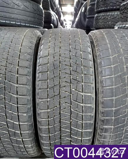 Bridgestone Blizzak DM-V1 215/60 R17 96T