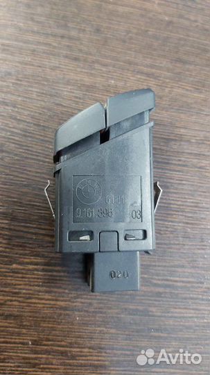 Кнопка аварийки Bmw 530 D F10 N57D30 2010