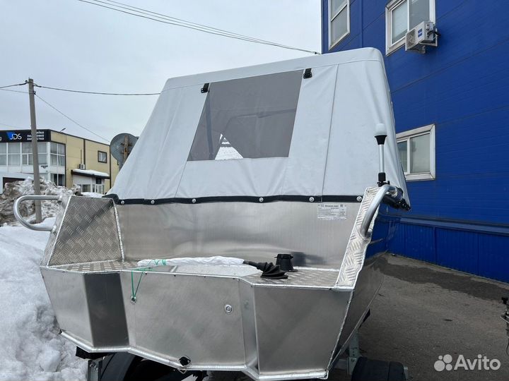 Моторная лодка Wyatboat-390 Pro