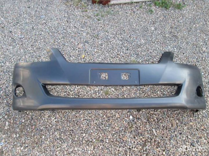 Бампер передний Toyota Corolla Fielder NZE141